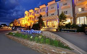 Ioannou Resort